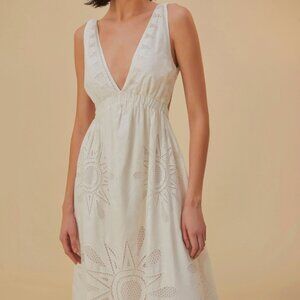 Off-White Maxi Richelieu Lenzing™ Ecovero™ Euroflax™ Maxi Dress